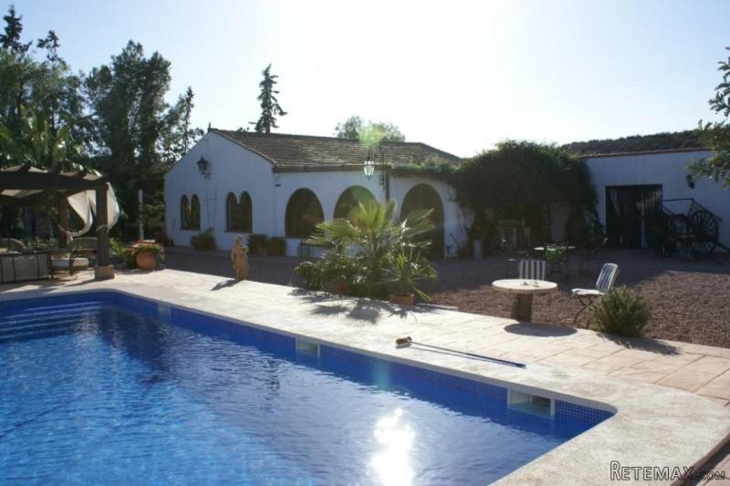 Detached Country Villa with Pool, 20..
