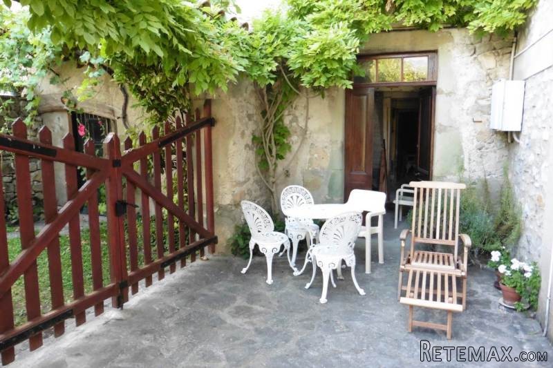 Maison De Village Bourdeaux -..
