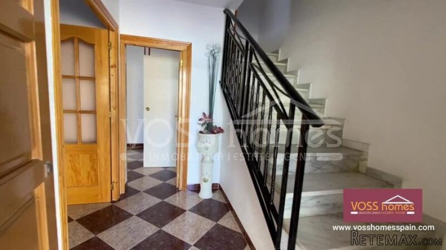 Light & airy, spacious 3 / 4 bed, 2 bath, 2 storey, part.. - 13