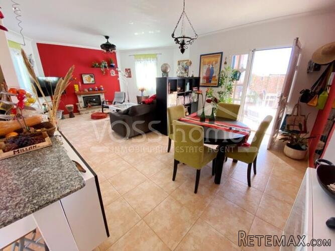 NEW LISTING TO VOSS HOMES - An impressive and large 4 bed.. - 14