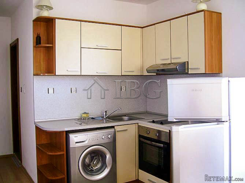 Spacious Studio for sale in Sunny Day.. - 2