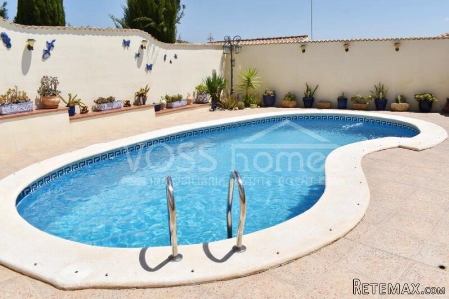 NEW & EXCLUSIVE LISTING TO VOSS HOMES - An Immaculately.. - 17