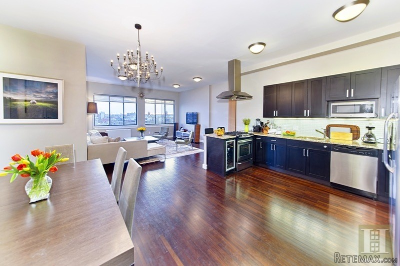 3 bedroom Apartment For Sale: 1610.. - 2