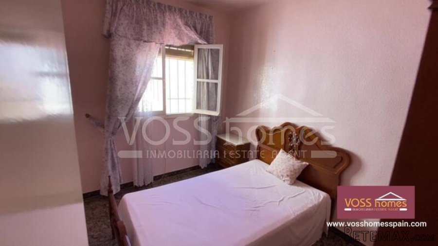 Light & airy, spacious 3 / 4 bed, 2 bath, 2 storey, part.. - 20