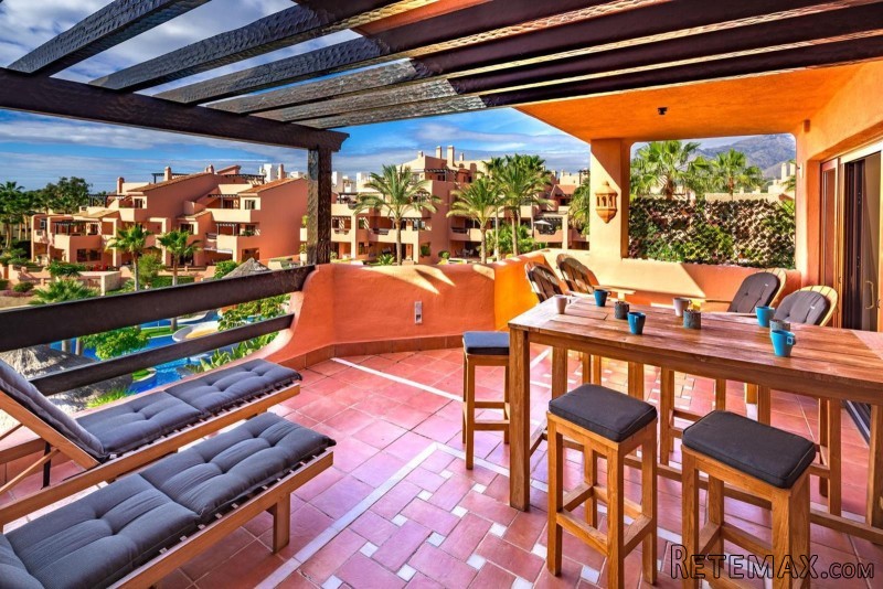 3 Bedrooms - Apartment - For Sale - 2