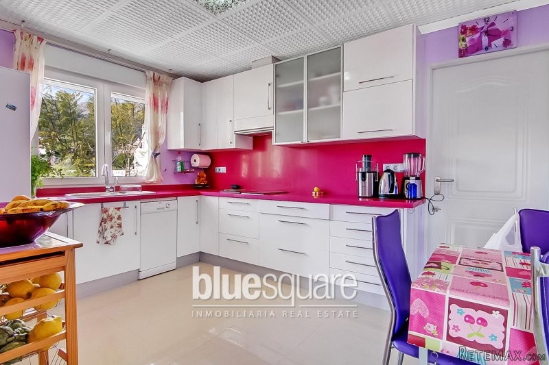 Lovely 9-Bedroom Villa in Calpe Centre - 2