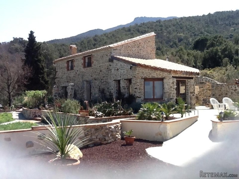 Tastefully Restored Stone Mas, Laroque..