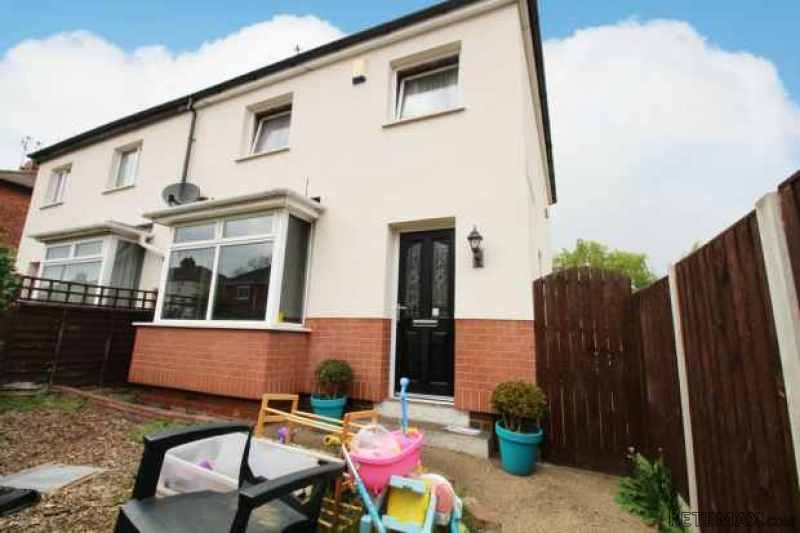 2 bedroom, Semi-detached House house..