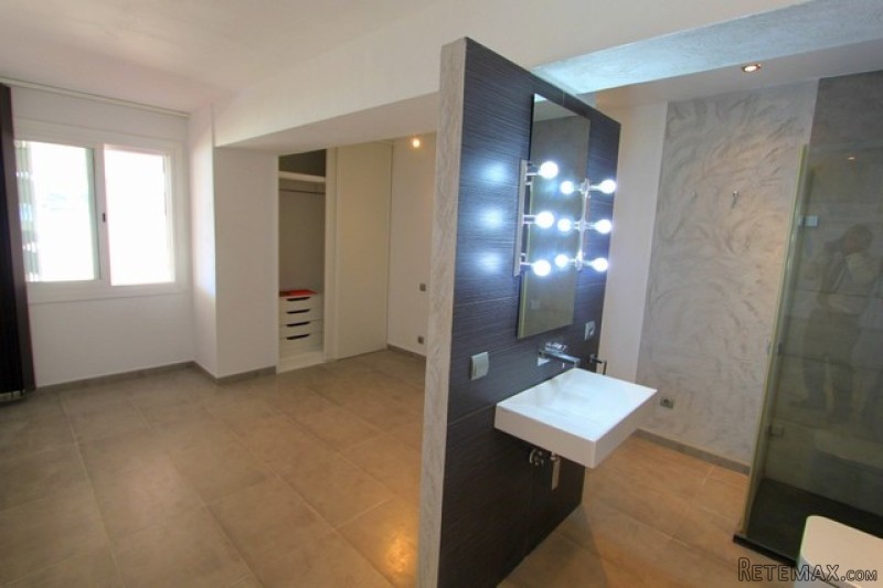 IP3-942 - Ground Floor For sale in.. - 2
