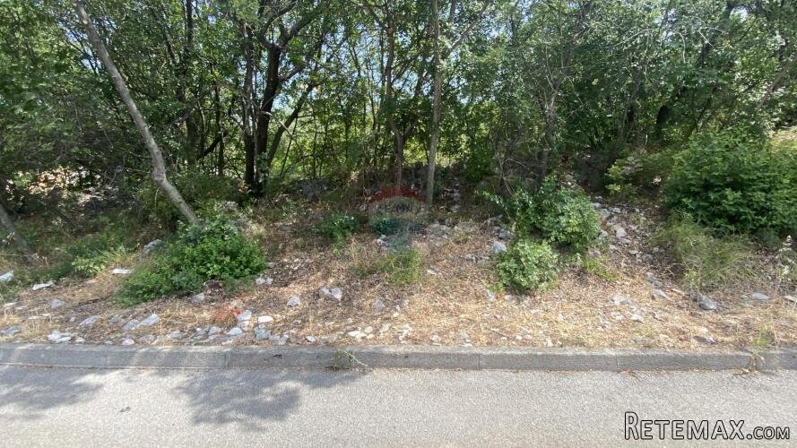 Kostrena, Perovići, građevinski teren površine 3399m2 - 3