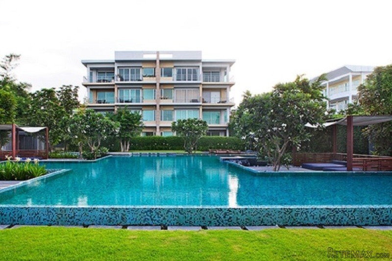 1 Bed Beachfront Condo At Baan San..
