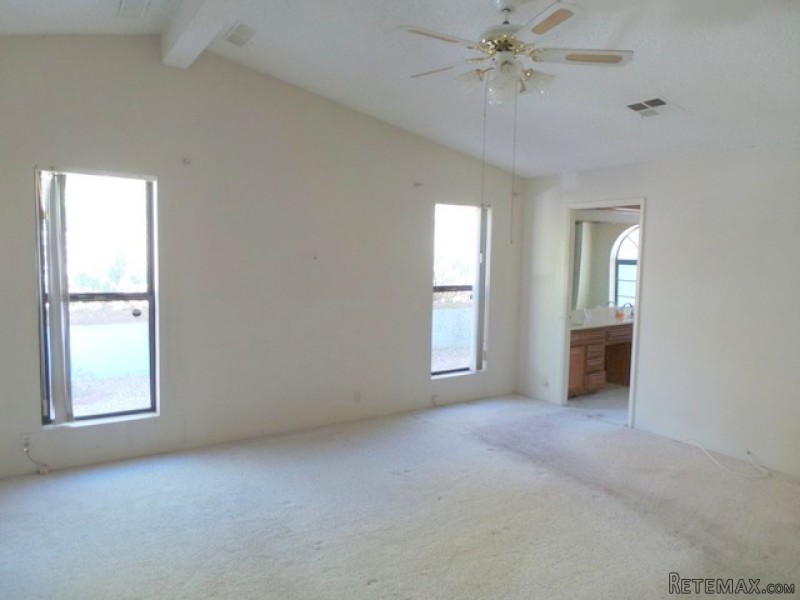 33375 Mill Pond Drive Wildomar, CA.. - 2