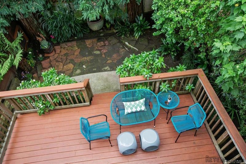 4 Bedrooms - Property - CA - For Sale - 2