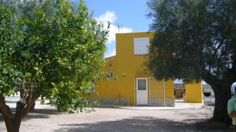 3 bedroom Country house in La Matanza..