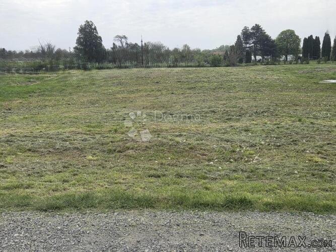 Kopačevo – parcela 917 m², top lokacija - 2