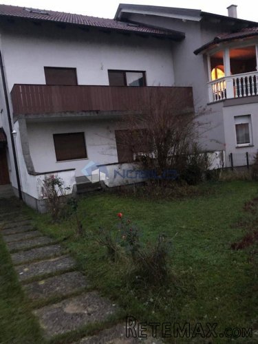 Zagreb, Velika Gorica, 250m2+ 350m2 okućnice, garaža - 2