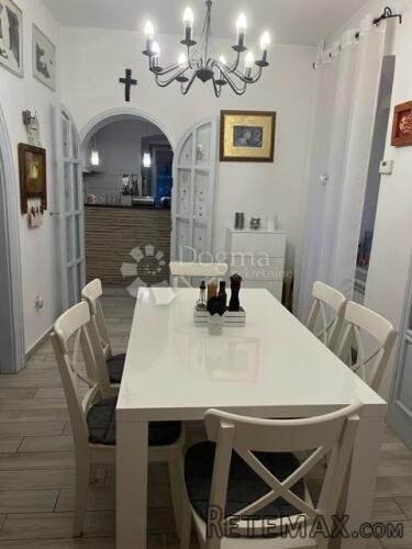 Kastav-samostojeća kuća 250m2,blizina škole,vrtića!! - 3
