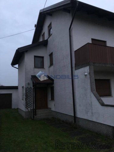 Zagreb, Velika Gorica, 250m2+ 350m2 okućnice, garaža - 3