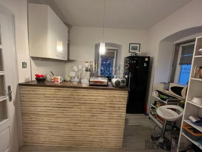 Kastav-samostojeća kuća 250m2,blizina škole,vrtića!! - 4