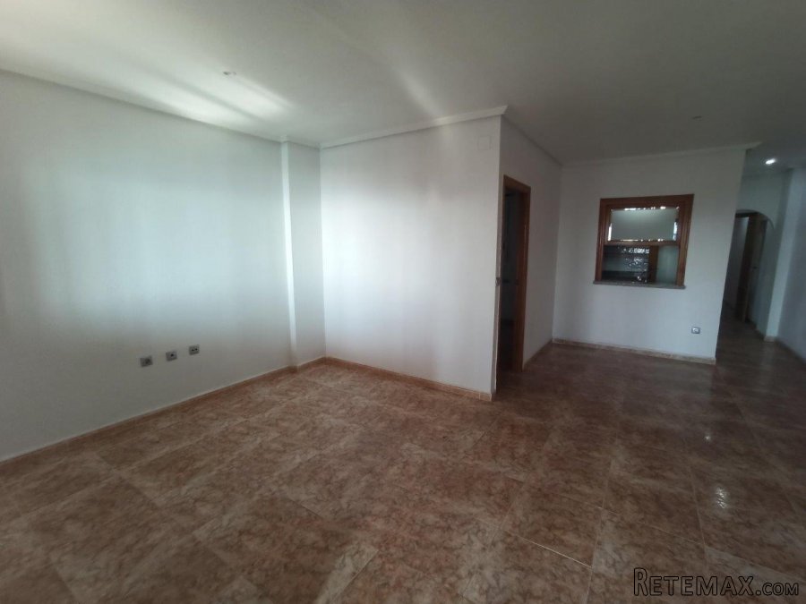 La casa tiene sobre unos 85 m2 y una terraza de 10 m2. La.. - 4