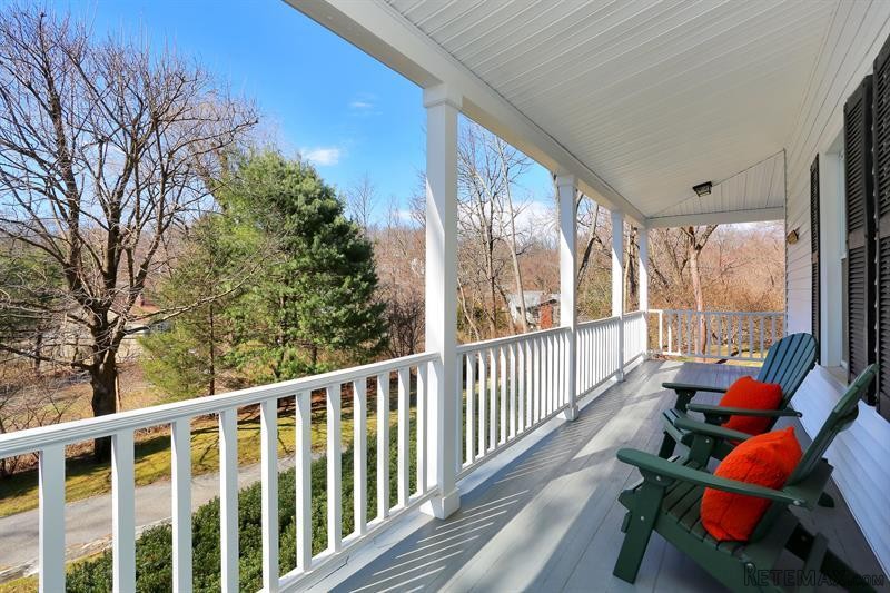 5 bedroom House For Sale: 187 Weaver.. - 2