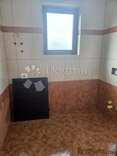Kras - dvojna kuća na mirnoj lokaciji - 3