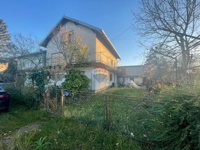 Sisak, Galdovo, kuća za renovaciju
