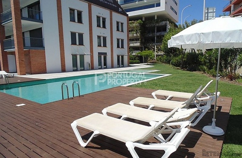 Amazing 4Bed Triplex apartment close to..