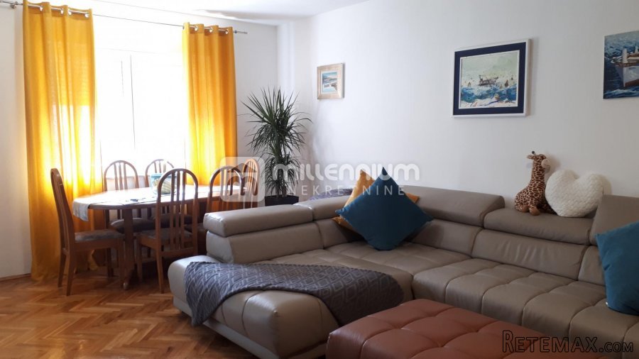Otok Krk, Njivice, 1s+db, 46.86m2, lođa