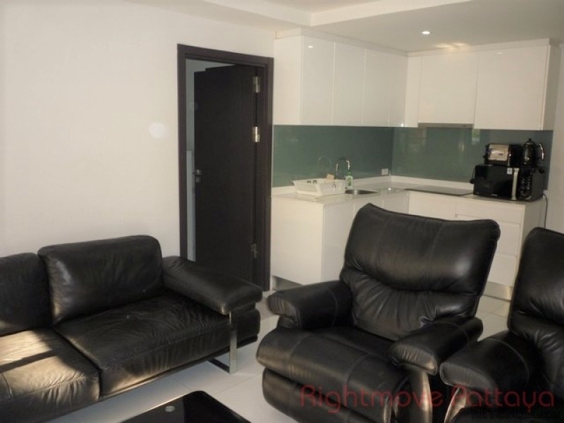 2 Bedroom Condo for sale in Pratumnak -.. - 2