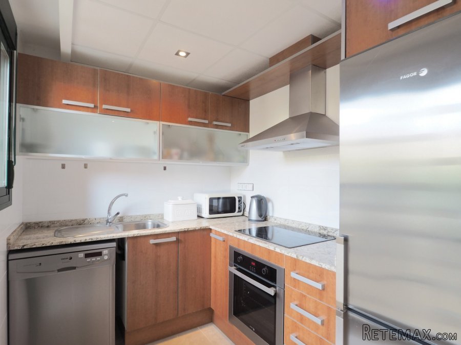 Chalet adosado de 2 plantas con terraza y jardín de 40 m2... - 4
