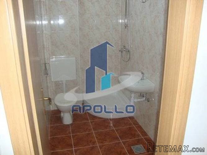 Solin, Japirko, stan 77m2, novogradnja + garaža 14,75m2 - 9