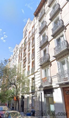 Ideal como inversión por su ubicación en uno de los b..