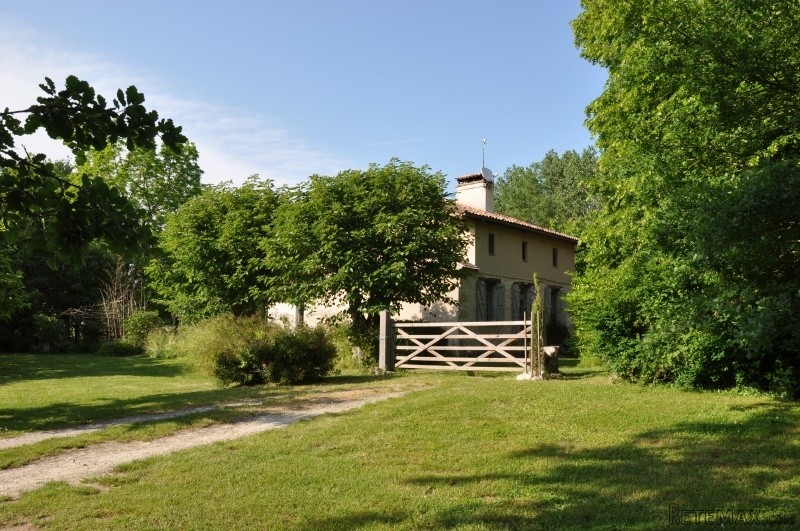 A Magical setting for this 3 bed house..