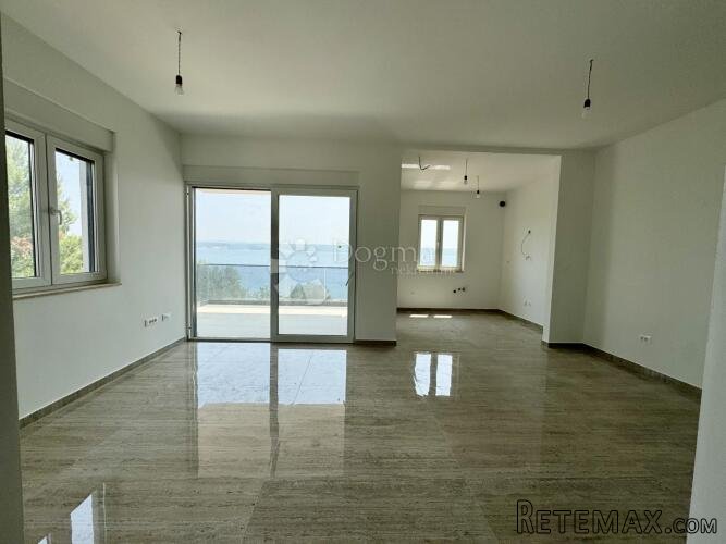 Apartman 20 metara od mora