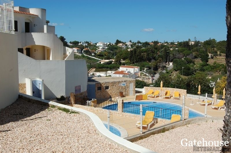 2 Beds Apartment For Sale In Carvoeiro..