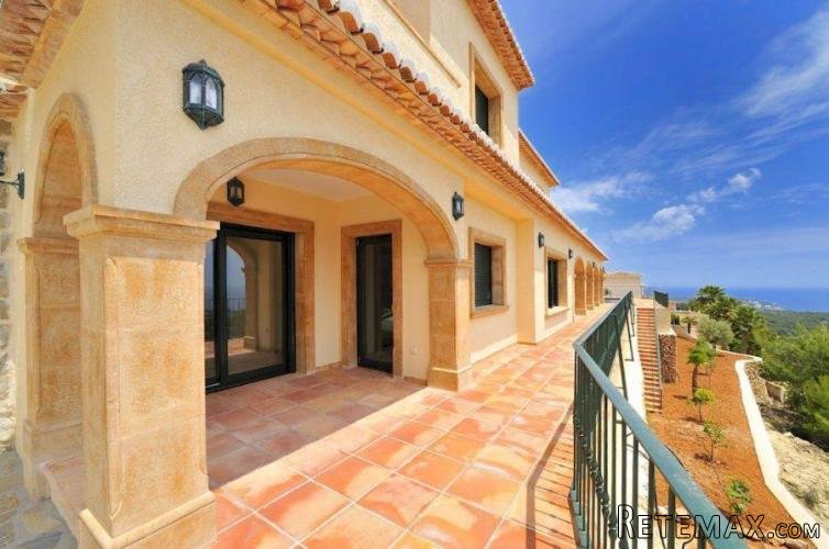 VILLA VERY NICE WITH DETAILS OF TOSCA AND STONE NATURAL.. - 2