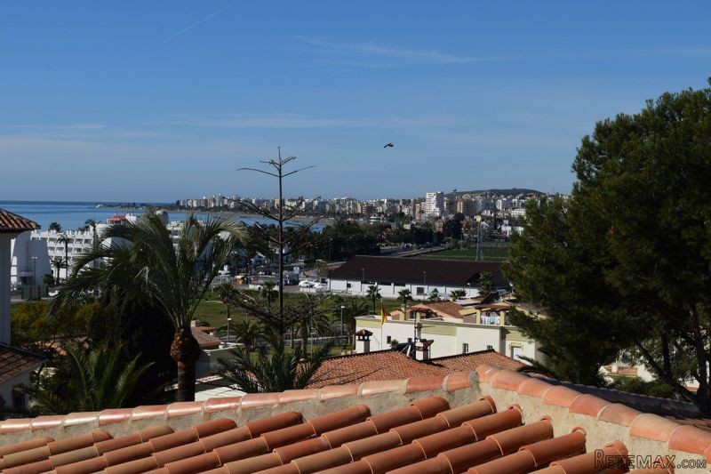 Villa for Sale in Caleta de Velez.. - 2