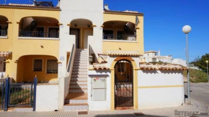 2 Bedroom 1 Bathroom Bungalow In Los..