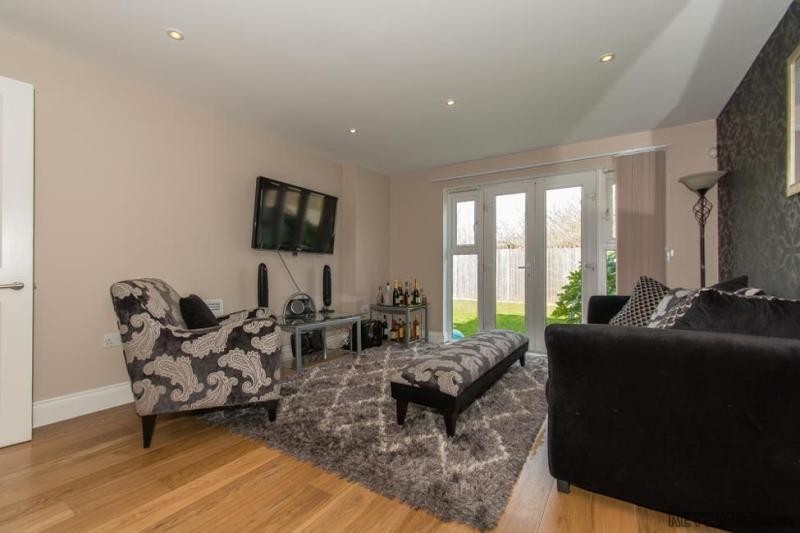 2 Bedroom Flat/Apartment in Stafford.. - 2