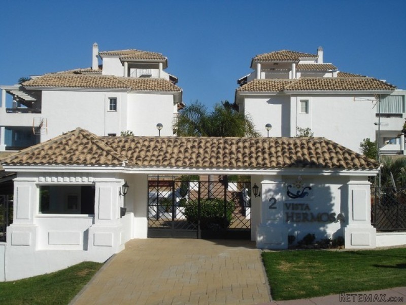 2 Bedroom Ground Floor Apartment - 2