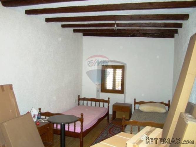 Istra, kuća sa lokalom i apartmanima na samoj obalii - 4