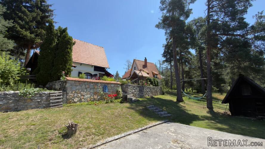 Na prodaju-porodicna kuca na Borovoj glavi,Dobroselica-Zlatibor - 8