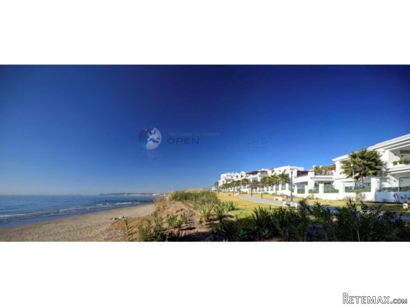 Estepona Front Line Exclusive Apartments