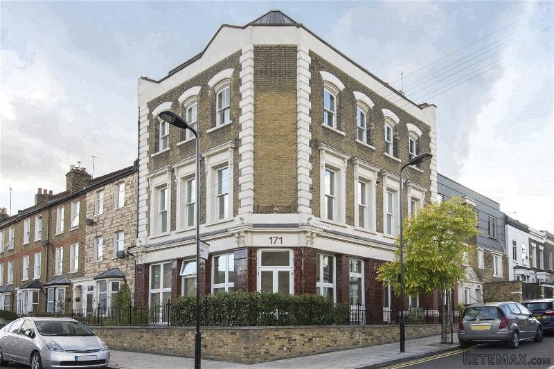 Property - London - For Sale