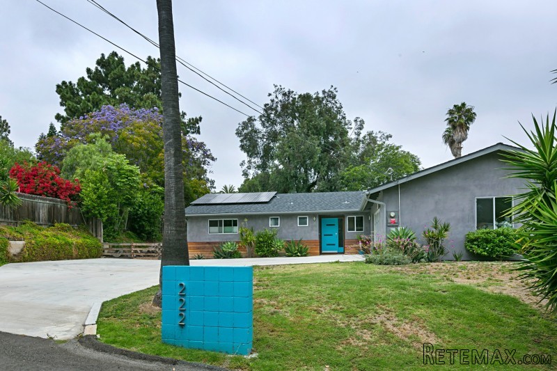 222 Rancho Santa Fe Road