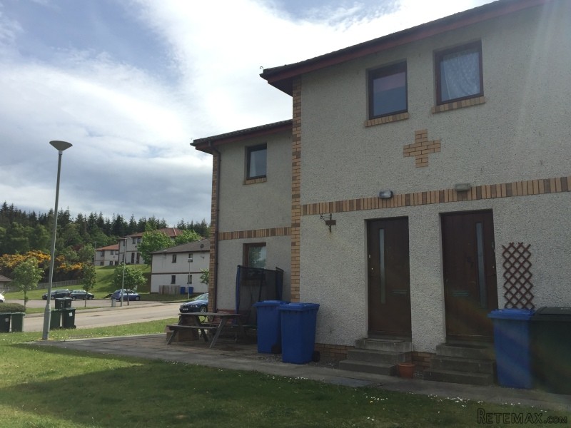 6 Murray Terrace, Smithton, Inverness..