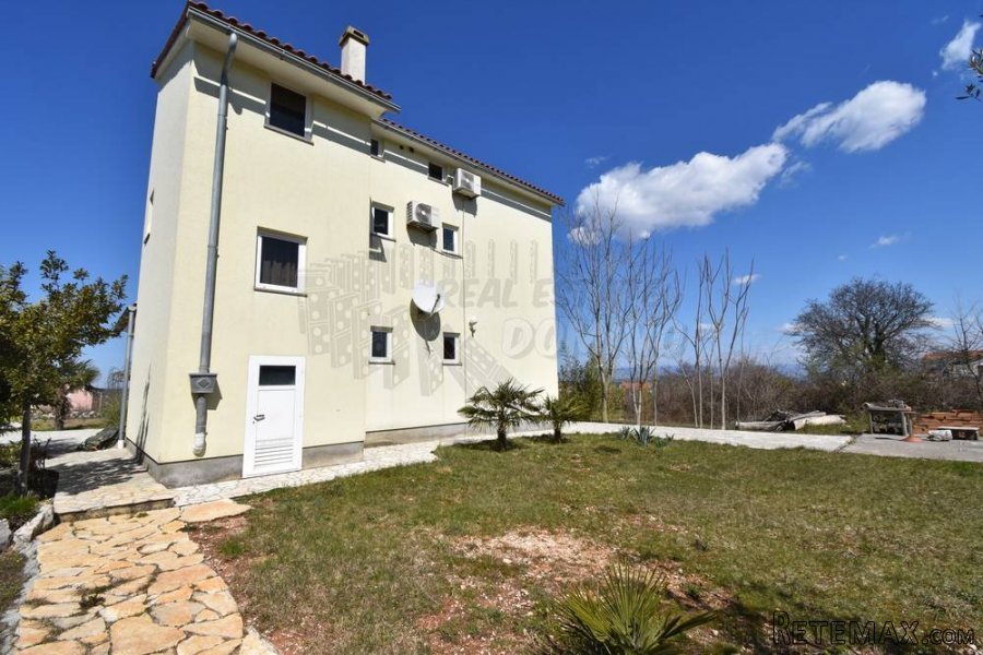 Apartmanska kuća s puno potencijala! Otok Krk! - 5