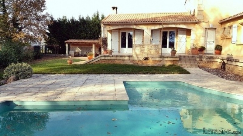 Pretty Villa With 150 M2 Living Space.. - 2