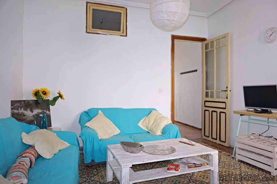 Piso en venta en la ciudad de Alicante. 3 habitaciones, 1..